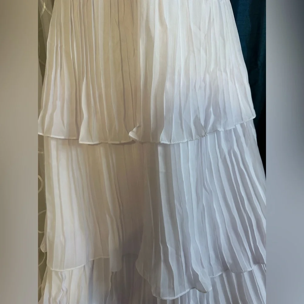 Wedding/Prom Elegant Strapless White Dress with Tiered Layering and Corset Back - Picture 3 of 5